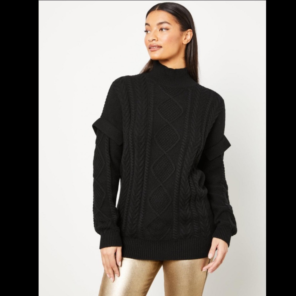 NWT BCBG chunky sweater